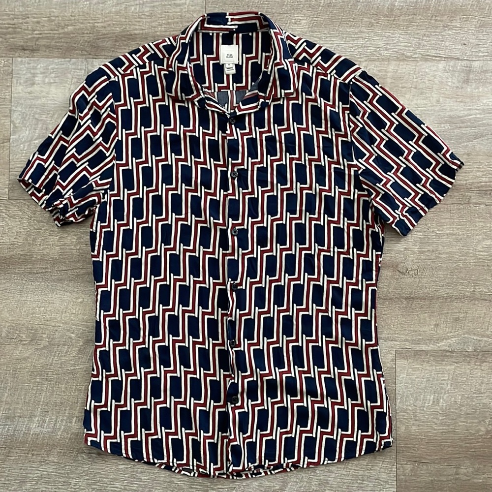River Island - Short Sleeve button shirt geo print